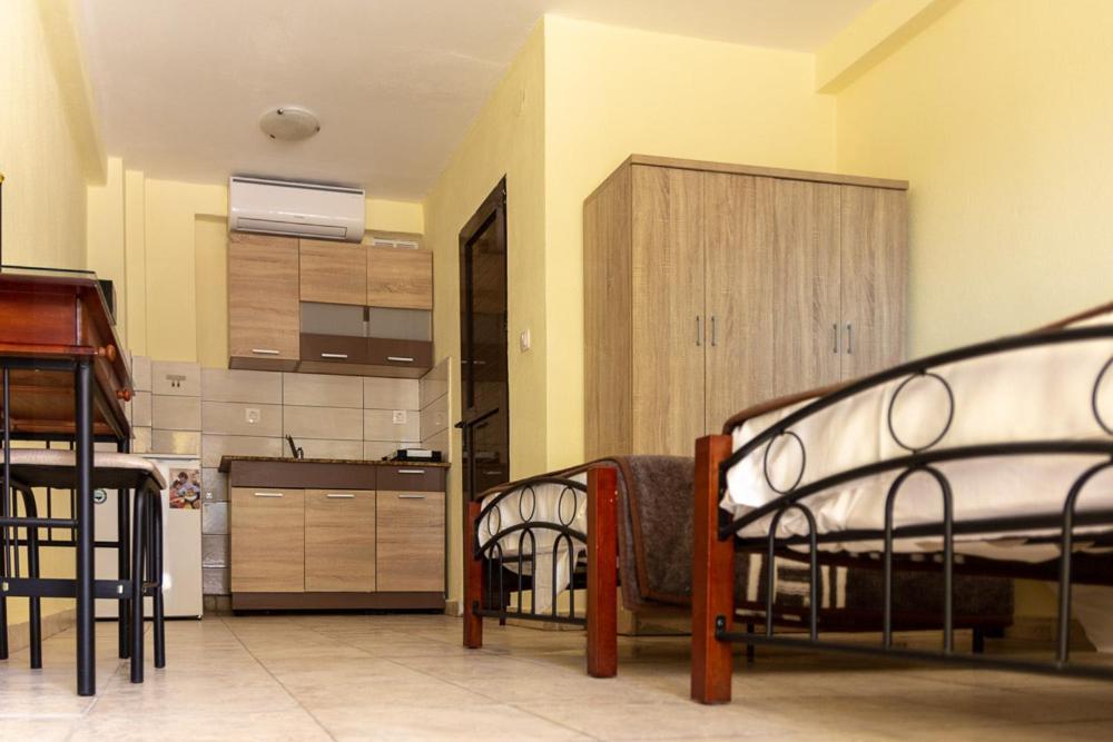 Villa Panorama Hotel Полихроно Екстериор снимка